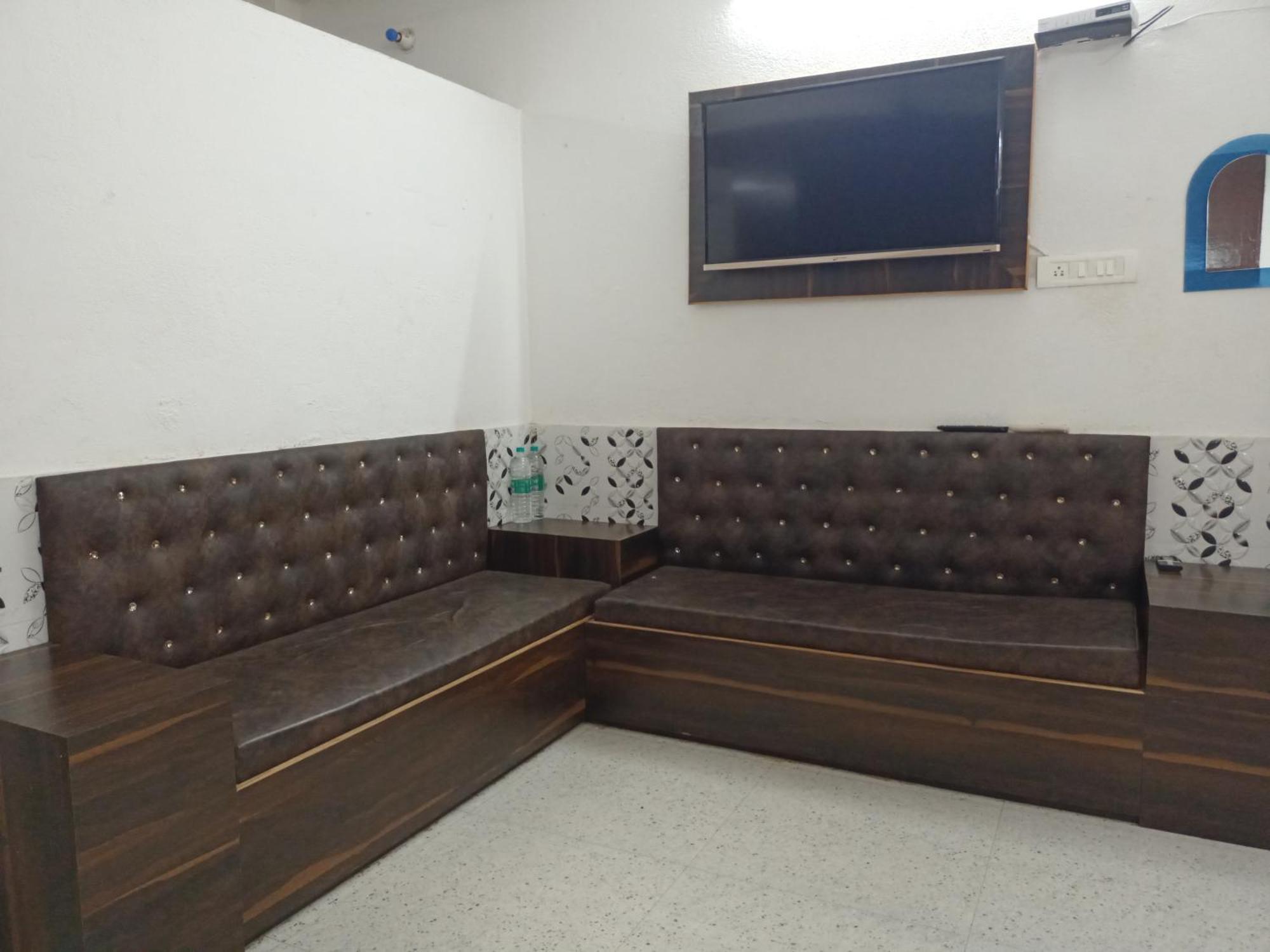 Chinta Haran Rest House Deoghar Oda fotoğraf